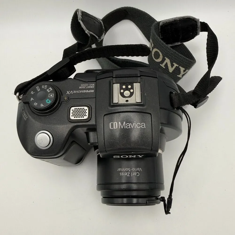Sony CD Mavica MVC-CD500 5.0MP Digital Camera - untested